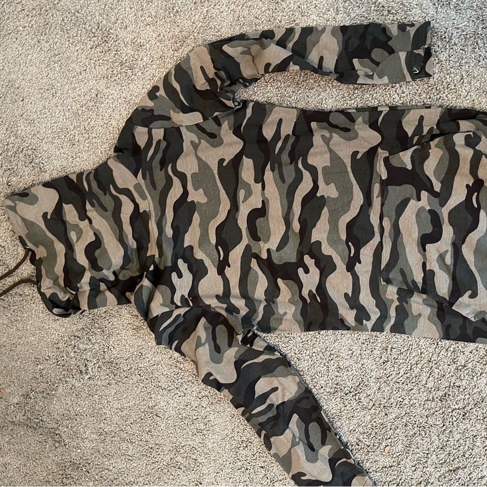 Chelsea Deboer cowl neck